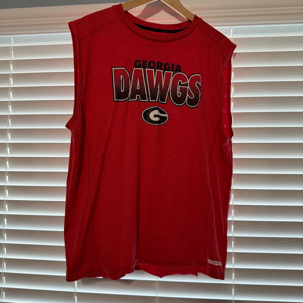 Majestic Mens L Red Georgia Bulldogs Muscle Tee Dawgs Tank Top *Flaw*